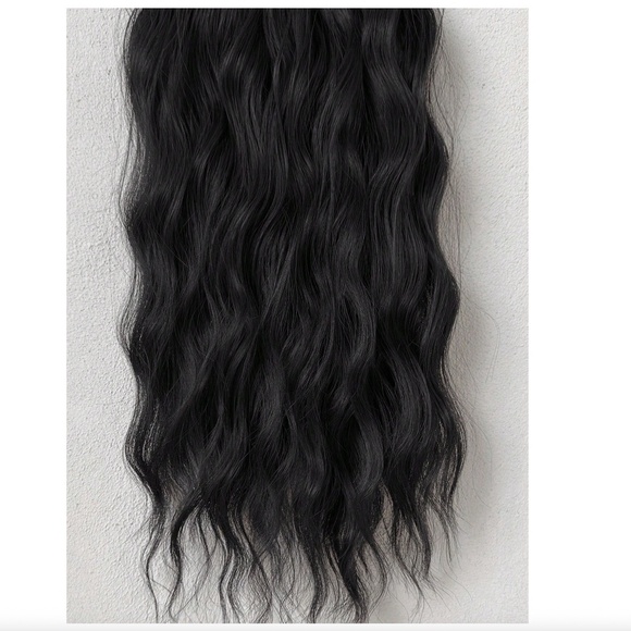 Black Wavy hair extensions - Picture 10 of 11